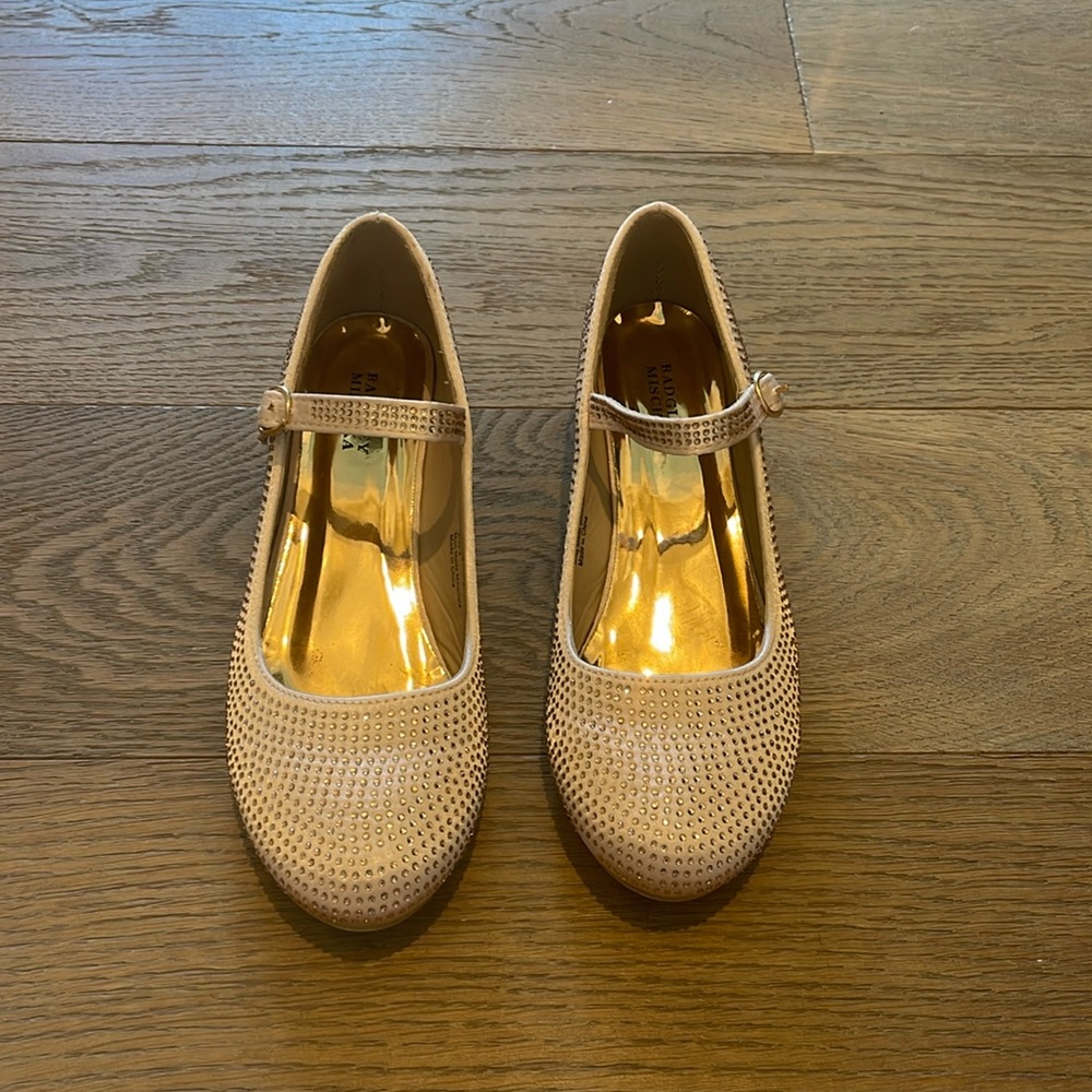 Badgley Mischka Bedazzled Rose Gold Shoes - size 3